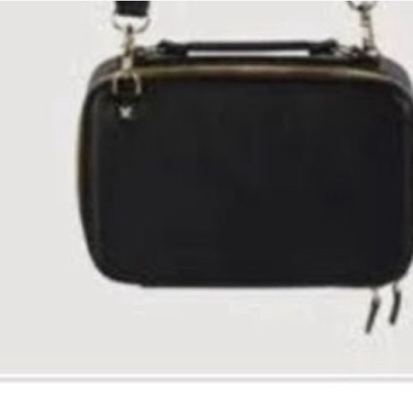 New in box! Bandolier Cameron bag , dust cover and original box ! - Picture 5 of 8